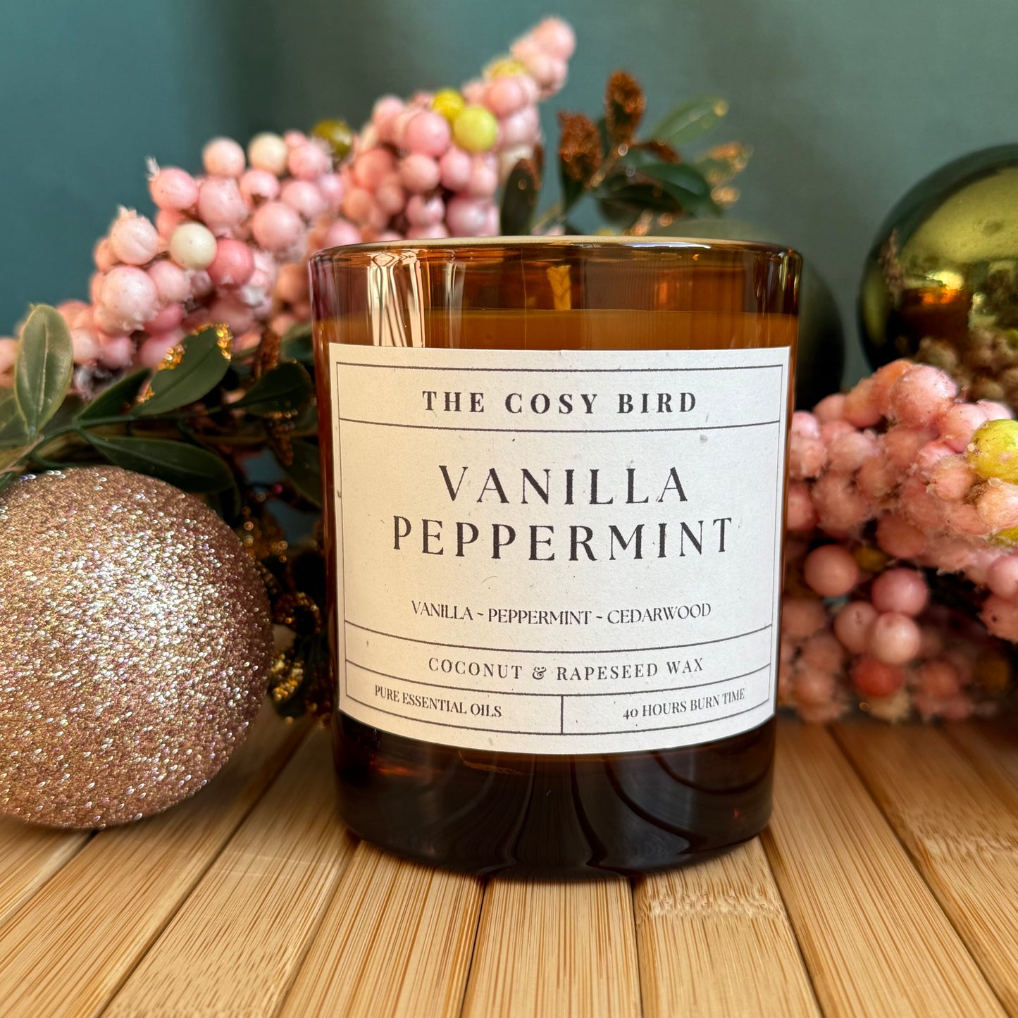 Vanilla Peppermint Candle – Sweet & Refreshing Peppermint, Vanilla, and Cedarwood for a Cosy Winter Comfort Blend